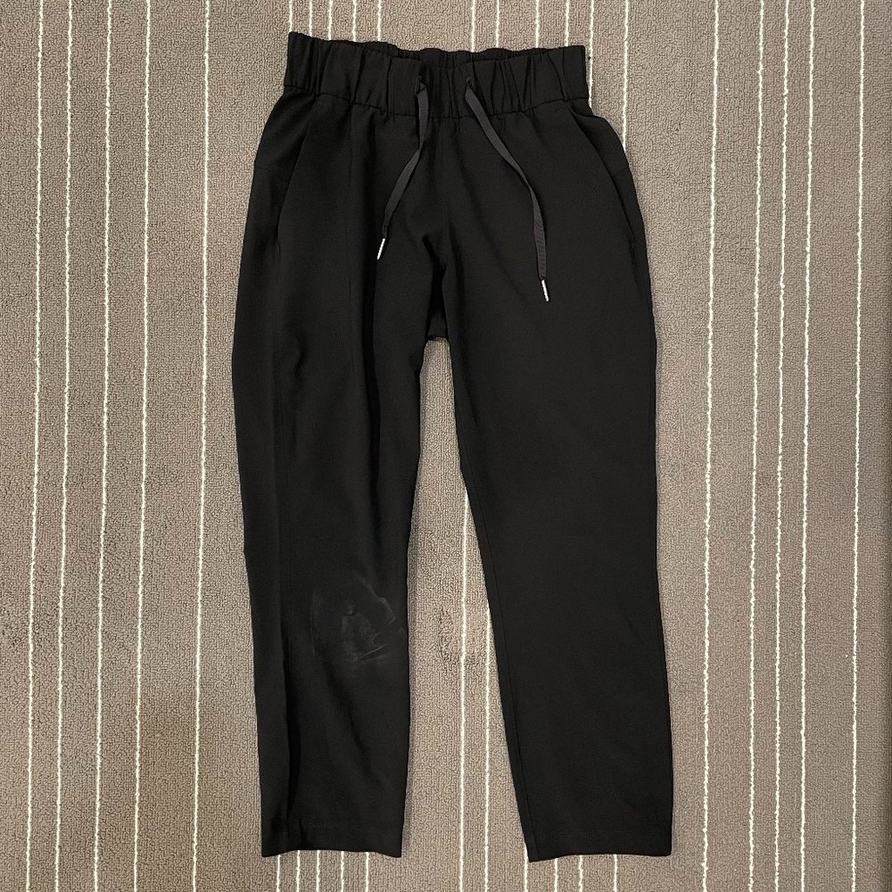 Lululemon Black On The Fly Pants 28"